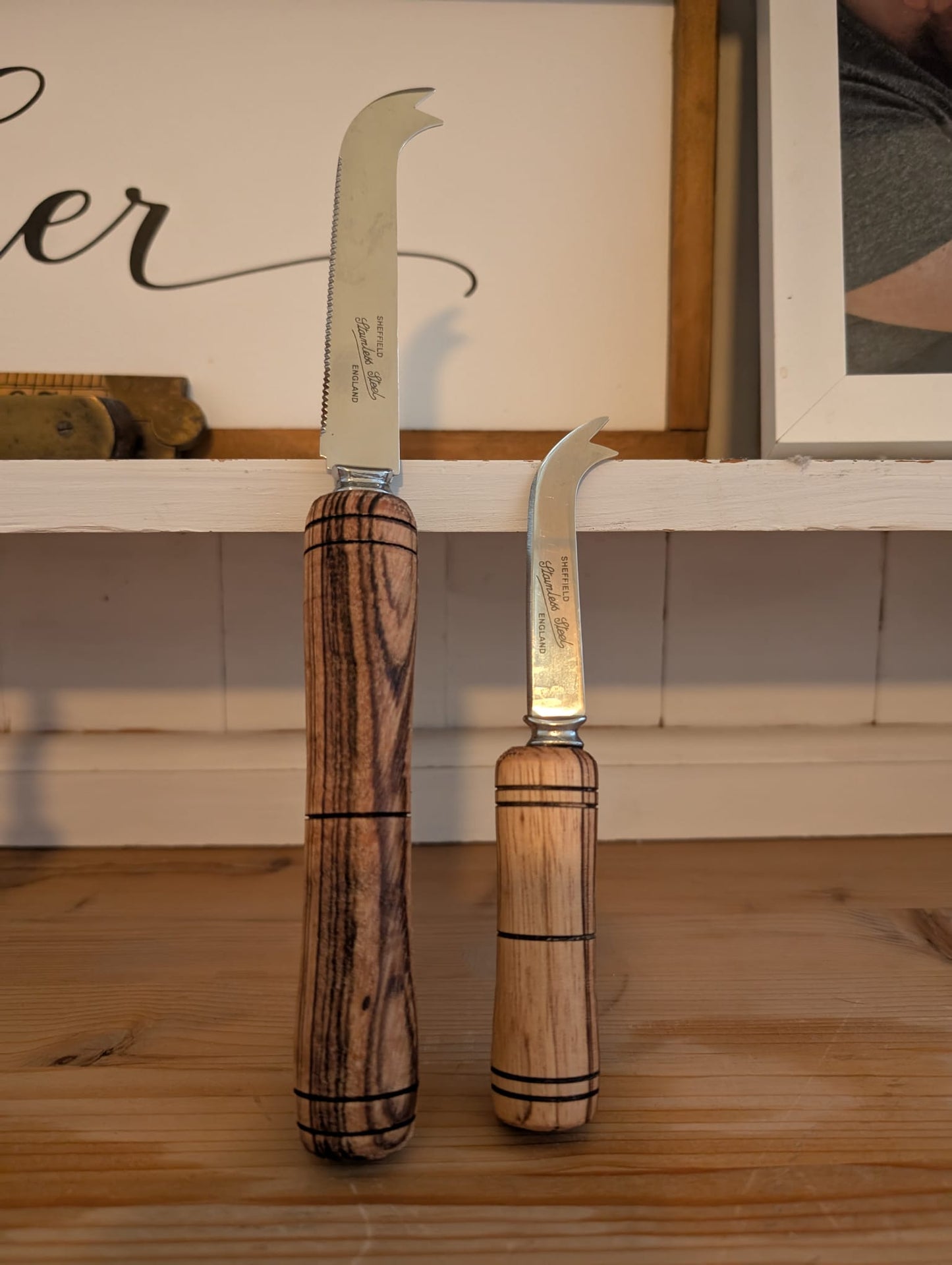 Hand-Turned Wooden Cheese Knife Set 🧀🪵🔪 - Choose Your Handle Wood 🌳