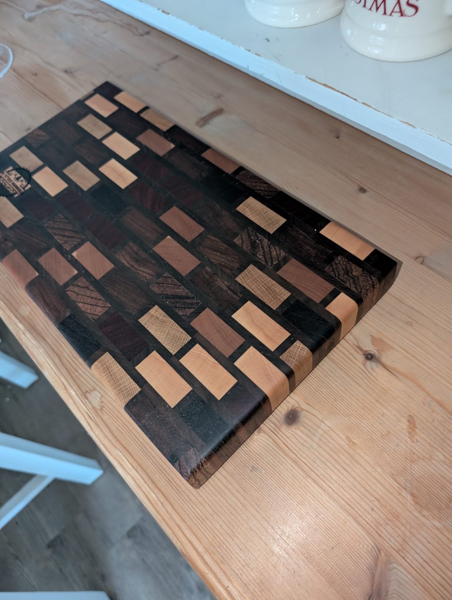 🪵 Handmade Exotic Species End Grain Chopping Board – Brick & Mortar Pattern