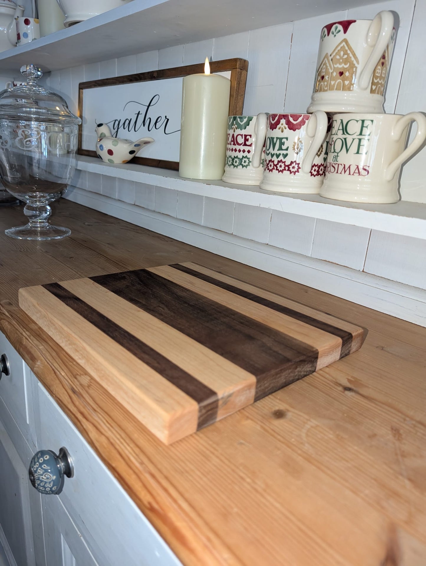 🪵 Handmade Ash & Walnut Chopping Board