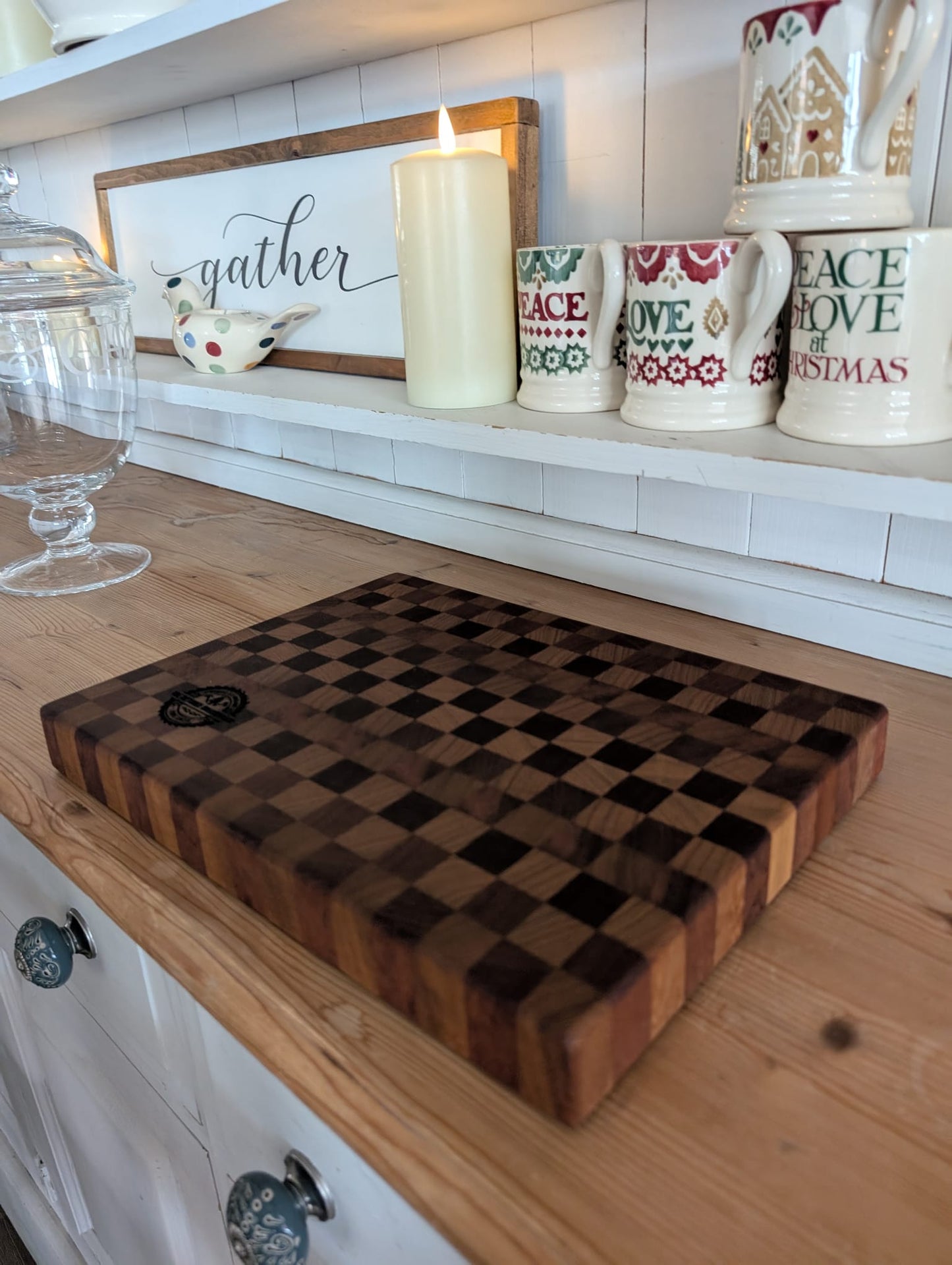 🪵 Handmade Sapele &amp; Iroko End Grain Chopping Board