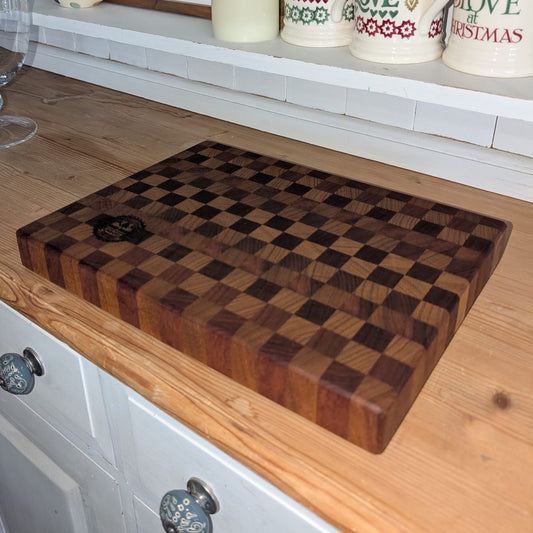 🪵 Handmade Sapele &amp; Iroko End Grain Chopping Board