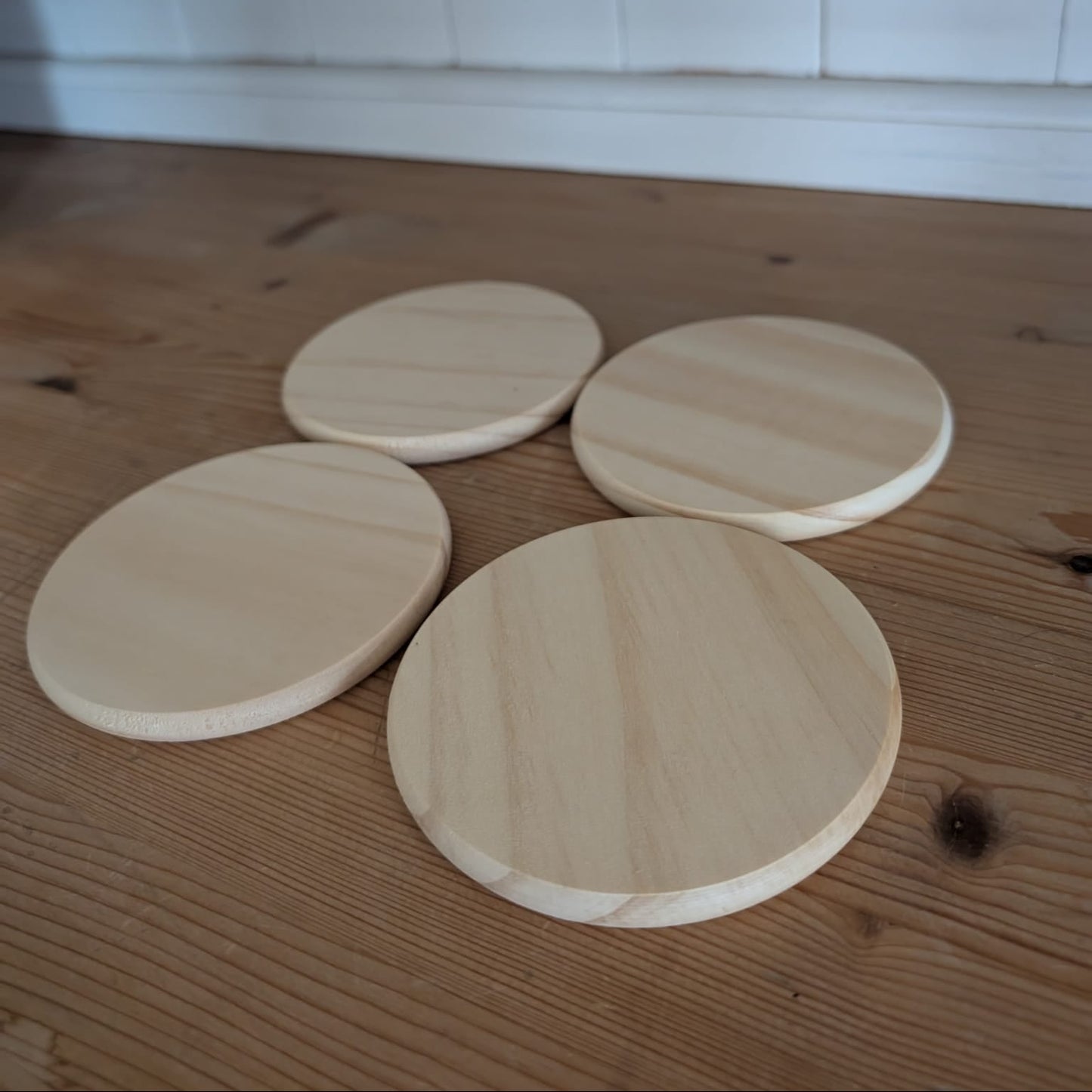 🪵 Hygge Round Coasters – Raw Maple | Set of 4