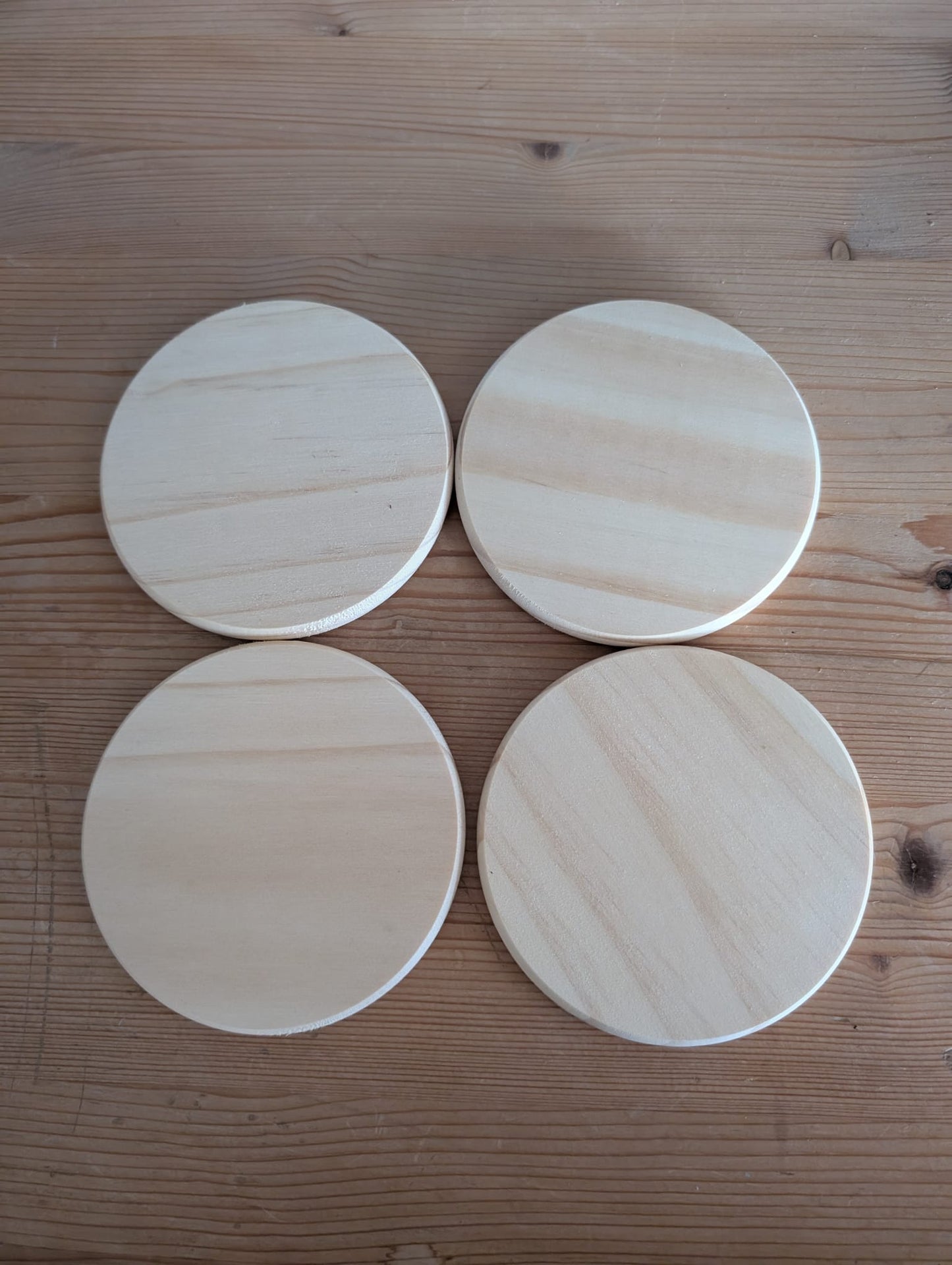 🪵 Hygge Round Coasters – Raw Maple | Set of 4