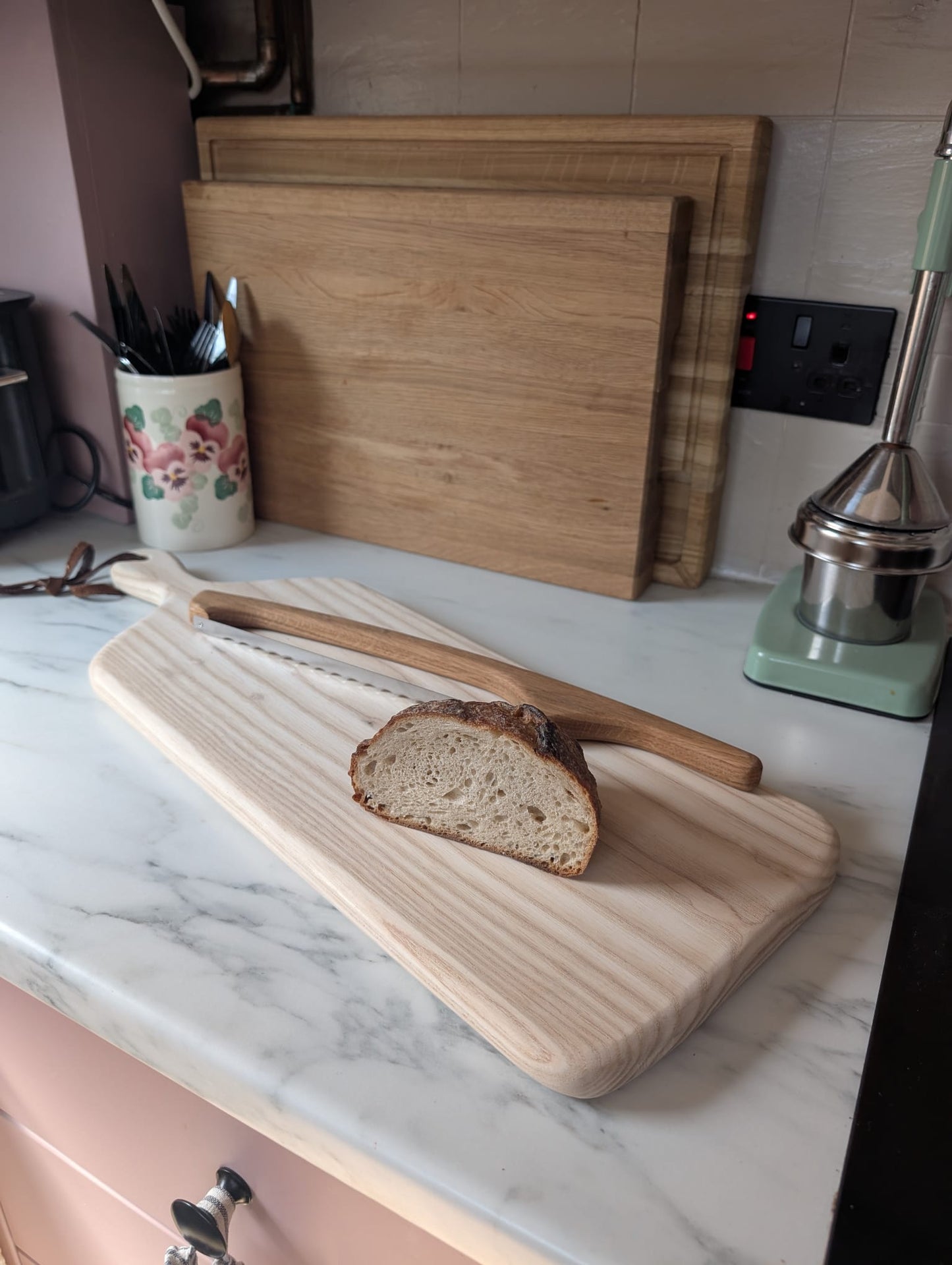 🪵 Handmade Solid Ash Chopping Boards