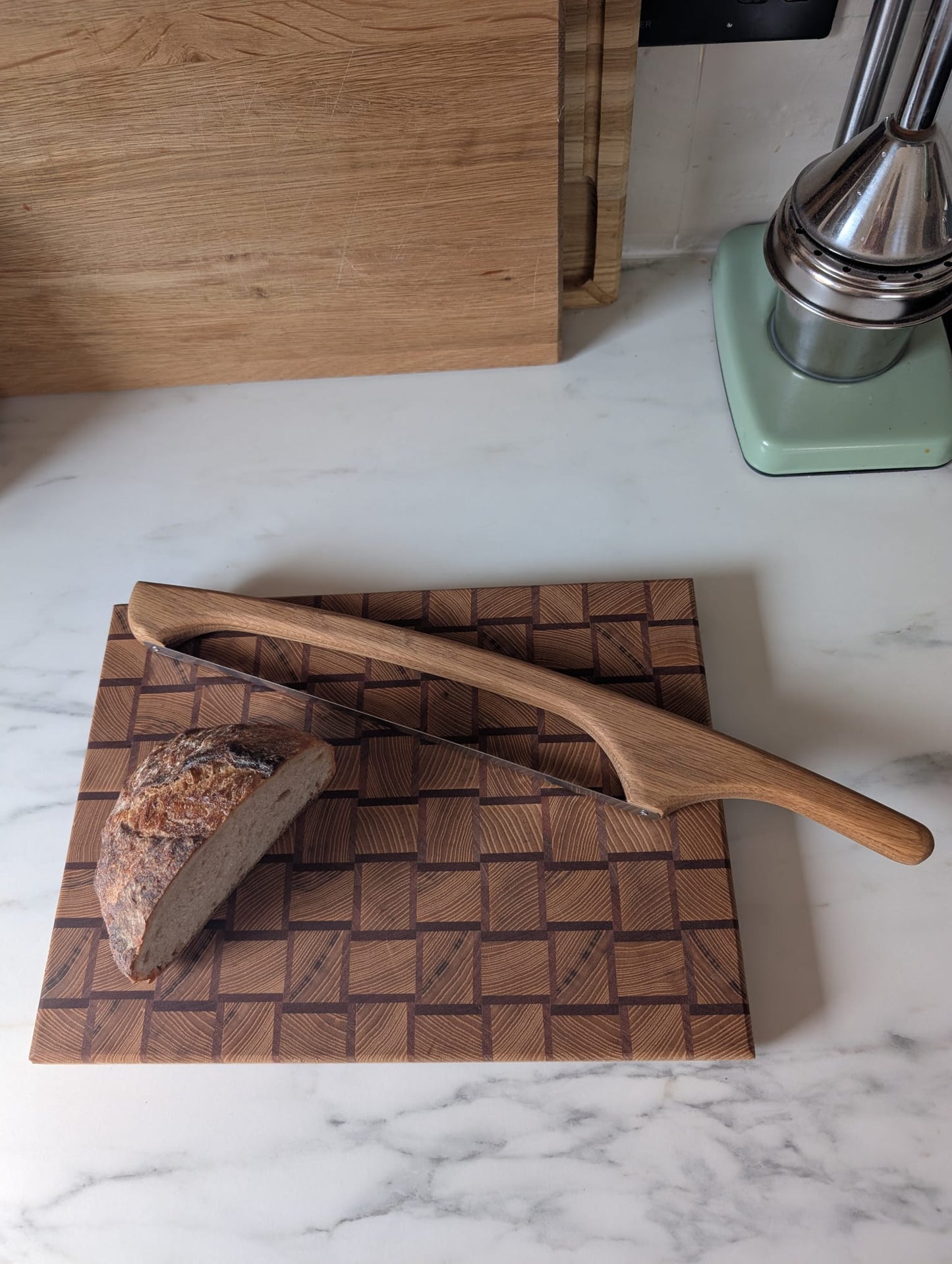 🪵 Handmade Ash & Sapele End Grain Chopping Board - Basket Weave Design