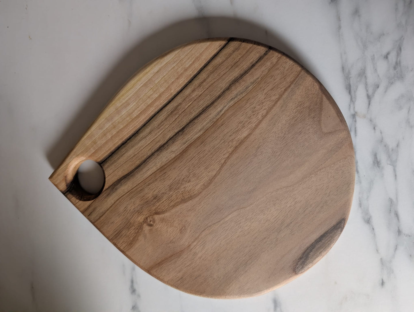 🌿  Hand-Carved Hardwood Serving Boards – Drops Collection