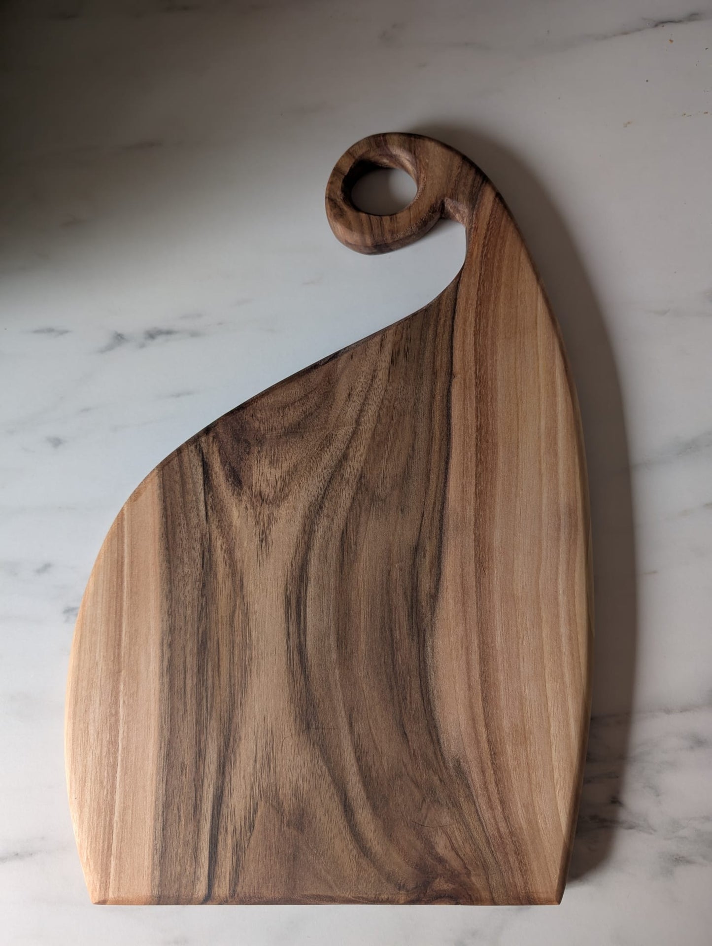 🪵 Walnut Serving Board Set with Stand – Set 3